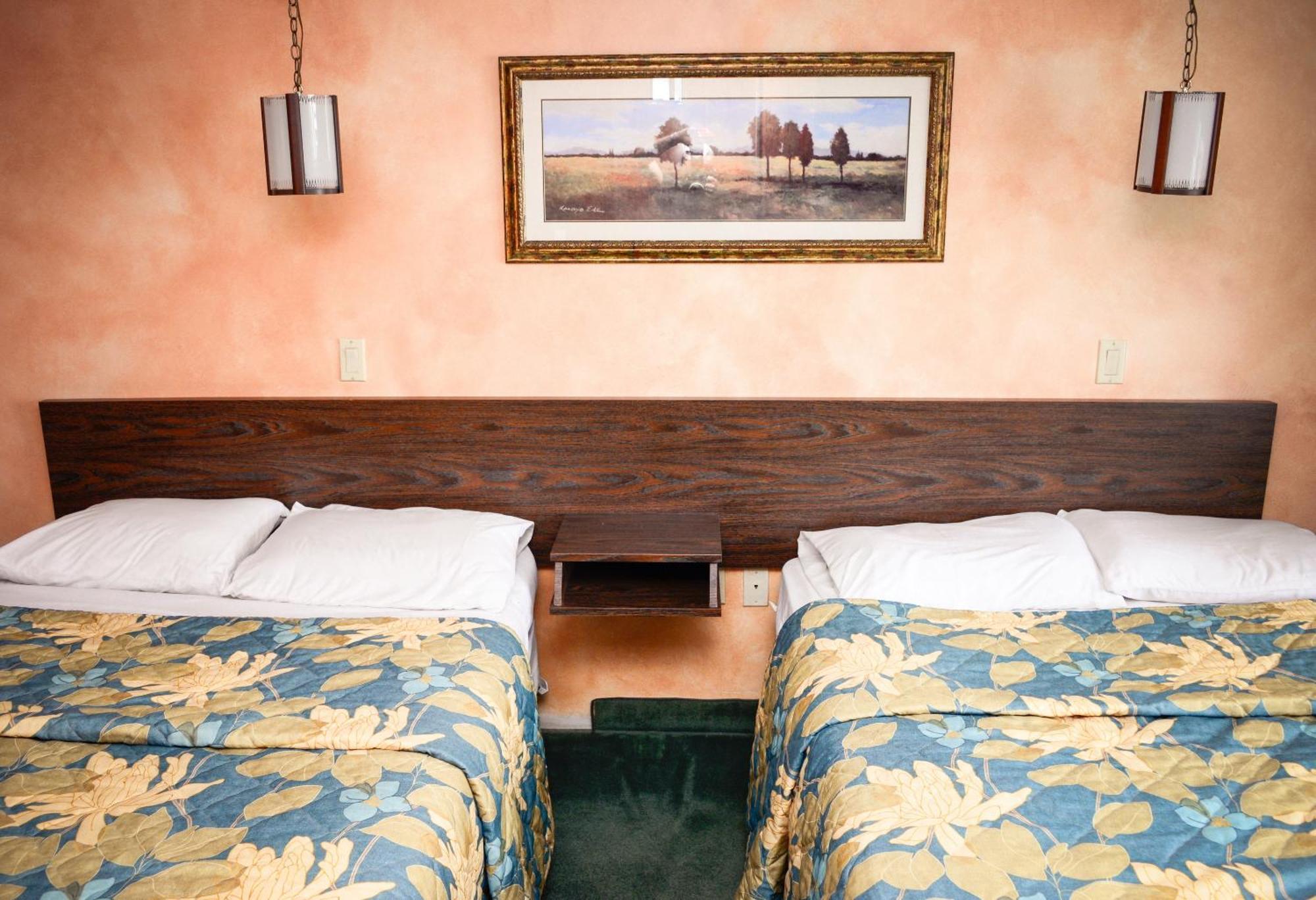 O'Sullivan'S Motel Lake George Rum bild