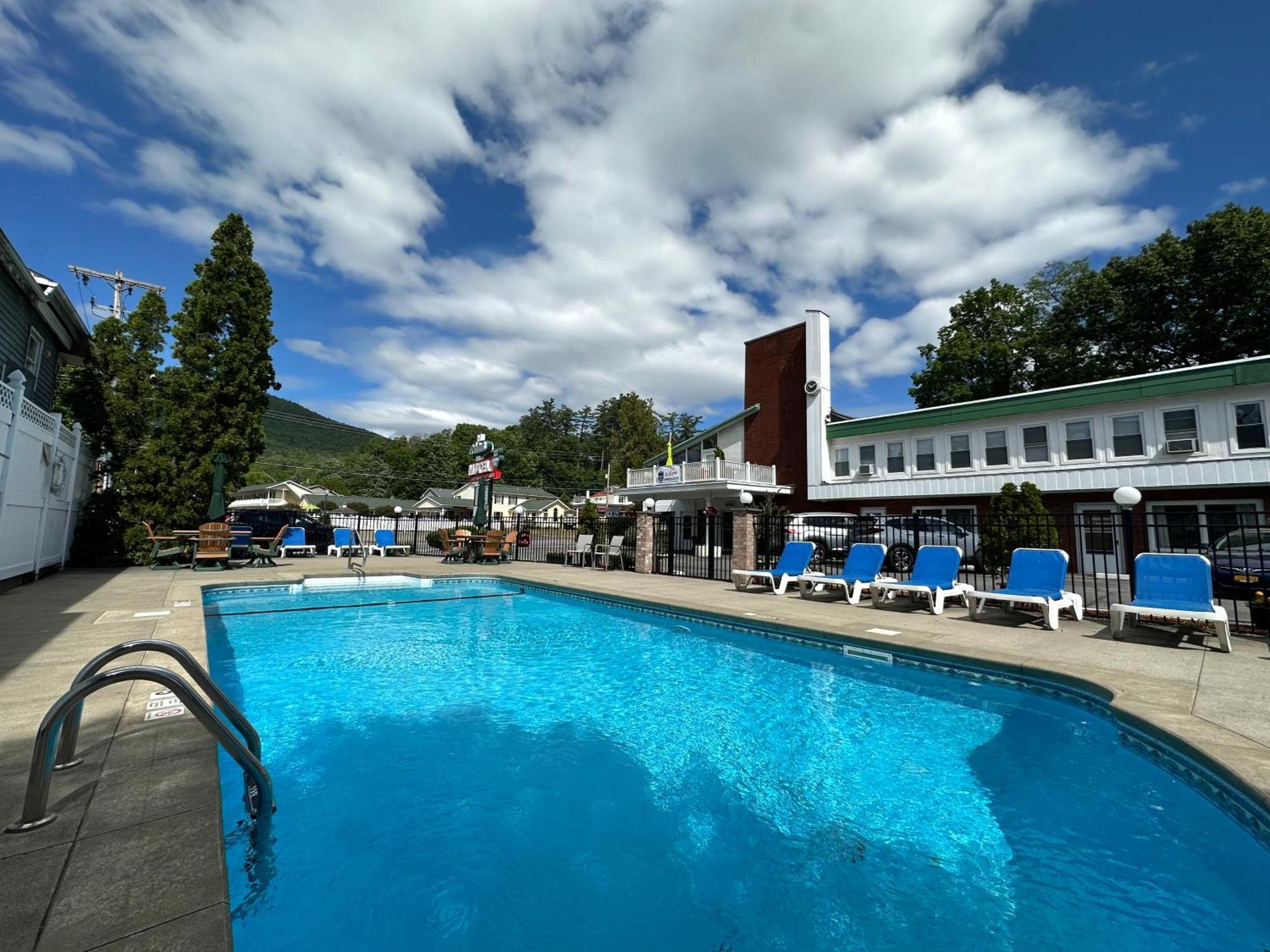 O'Sullivan'S Motel Lake George Exteriör bild