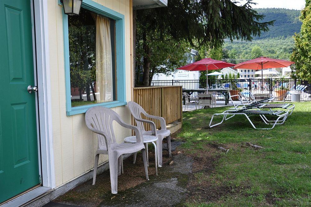 O'Sullivan'S Motel Lake George Exteriör bild