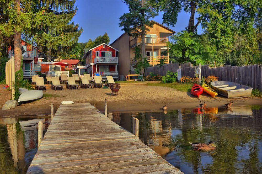 O'Sullivan'S Motel Lake George Exteriör bild